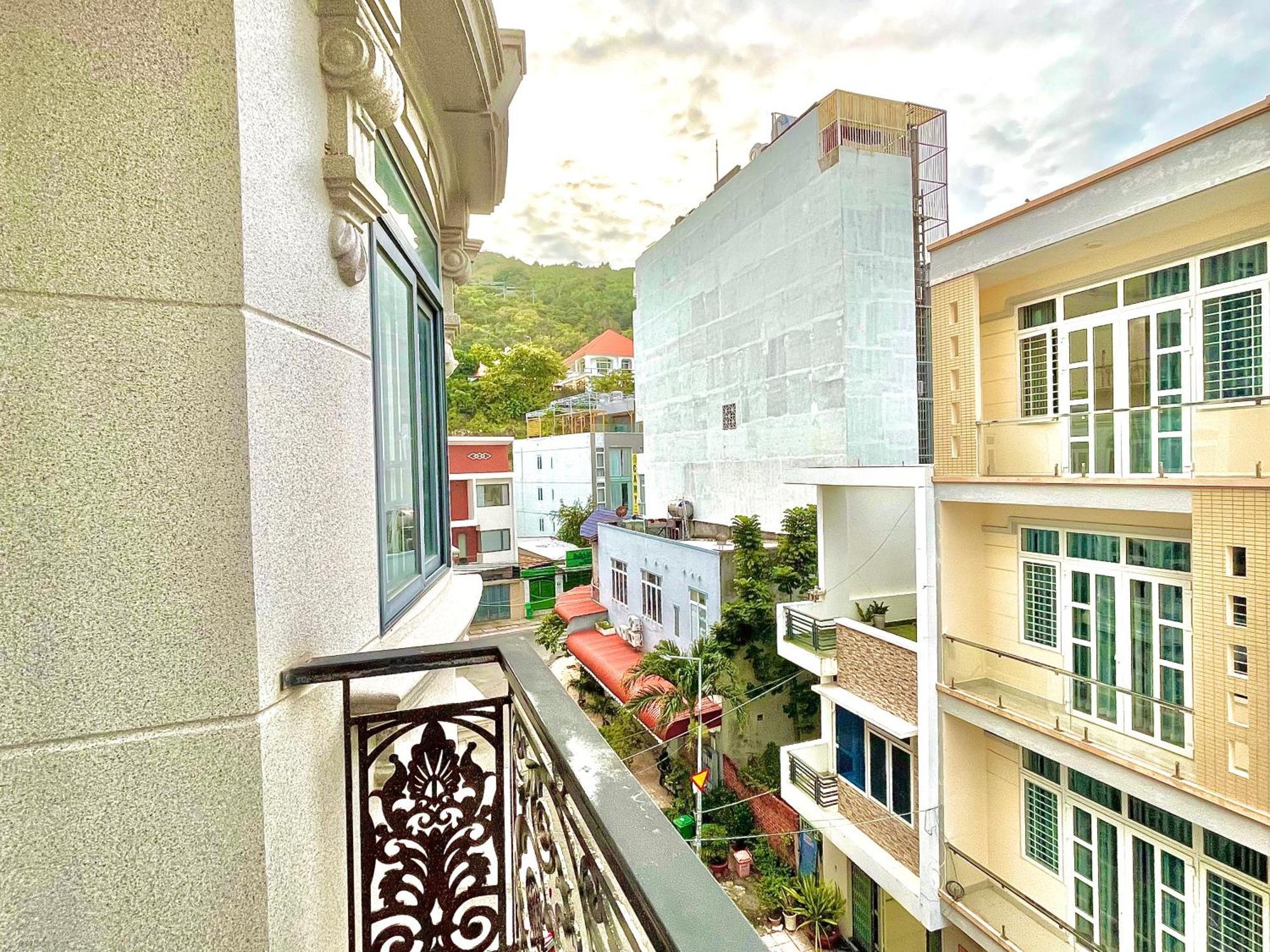 Helen Hotel & Apartment Vung Tau Exterior photo